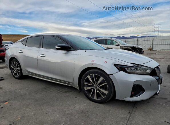1N4AA6AV7KC375616 2019 NISSAN MAXIMA Серебряный Передняя правая четверть