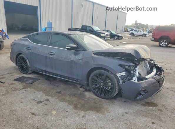 1N4AA6FV3MC511476 2021 NISSAN MAXIMA PLATINUM Серый Передняя правая четверть