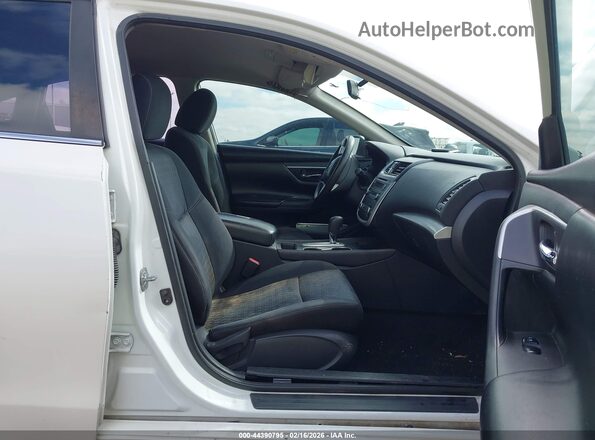 1N4AL3AP0GC204434 2016 NISSAN ALTIMA White Սալոնի դիմացի տեսք