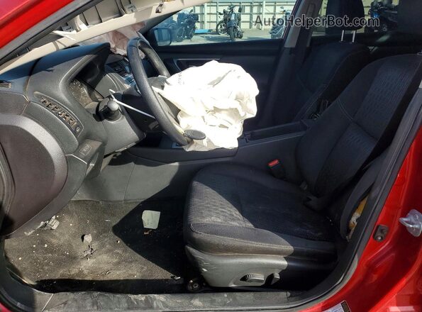 1N4AL3AP1HN302815 2017 NISSAN ALTIMA Красный Вид салона спереди
