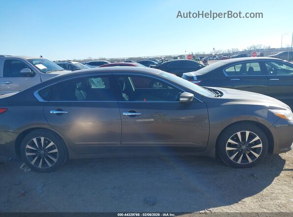 1N4AL3AP2GC154331 2016 NISSAN ALTIMA Gray Widok wnętrza z tyłu