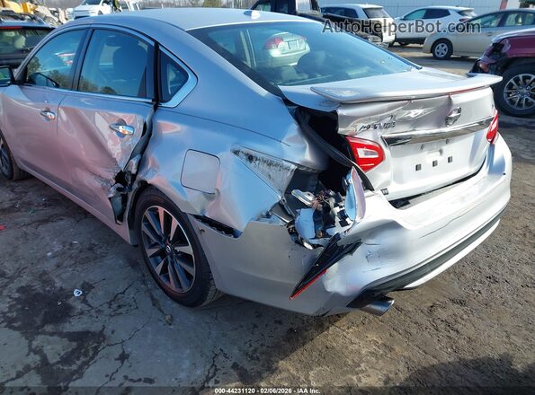1N4AL3AP3GC157805 2016 NISSAN ALTIMA Silver Widok z przodu