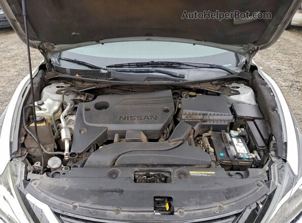 1N4AL3AP3GC215380 2016 NISSAN ALTIMA Серебряный Вид задней части салона