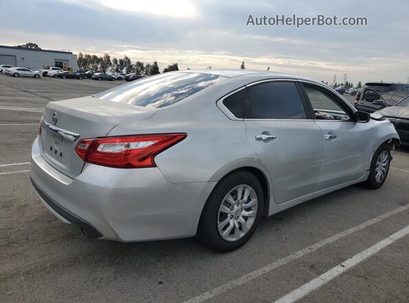 1N4AL3AP6GN305241 2016 NISSAN ALTIMA Серебряный Задняя правая четверть