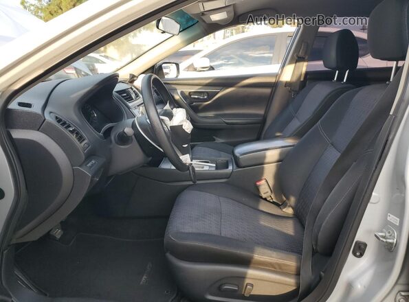 1N4AL3AP6GN305241 2016 NISSAN ALTIMA Серебряный Вид салона спереди