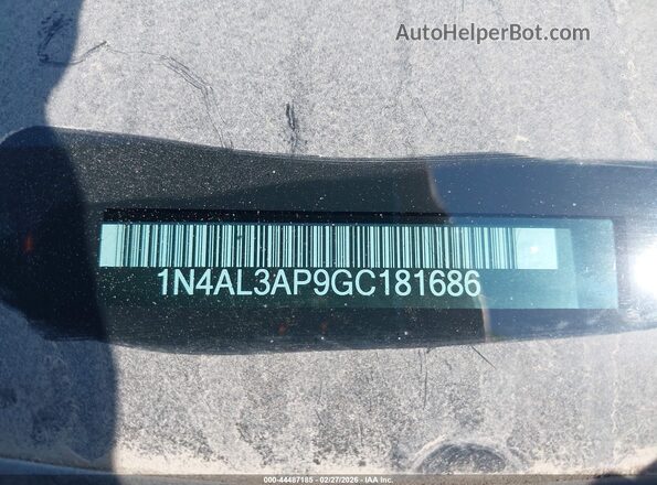1N4AL3AP9GC181686 2016 NISSAN ALTIMA Black Widok komory silnika