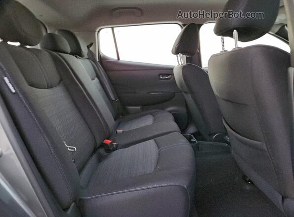 1N4AZ1BV9SC558252 2025 NISSAN LEAF Gray Vista de los asientos traseros