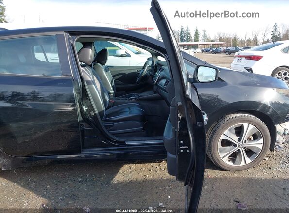 1N4AZ1CP5KC305512 2019 NISSAN LEAF Черный Вид салона спереди