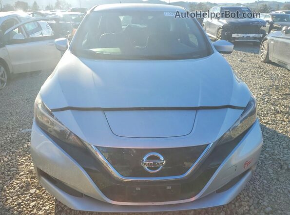 1N4AZ1CP8JC304370 2018 NISSAN LEAF Silver Դիմացի տեսք