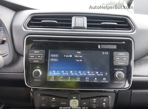 1N4AZ1CPXJC306640 2018 NISSAN LEAF Красный 