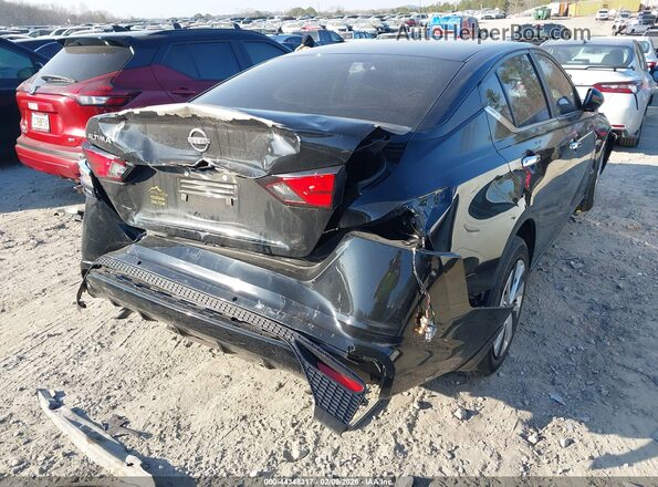 1N4BL4BV2RN402768 2024 NISSAN ALTIMA Black Widok z przodu