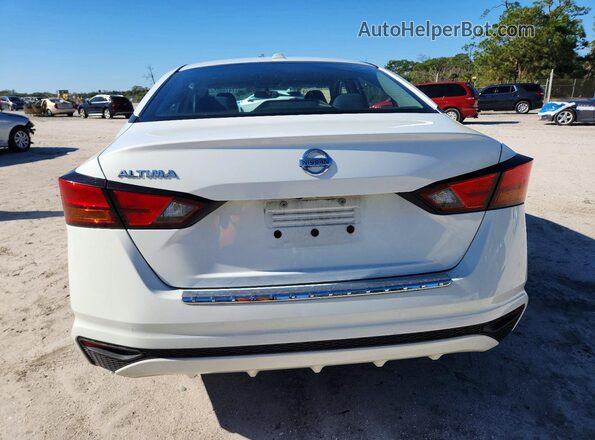 1N4BL4BV3KC167797 2019 NISSAN ALTIMA White Вид ззаду