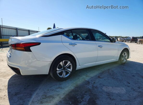 1N4BL4BV3KC167797 2019 NISSAN ALTIMA White Задня права чверть