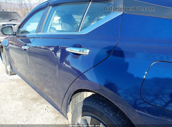 1N4BL4BV3NN420559 2022 NISSAN ALTIMA Blue Widok wnętrza 360 stopni