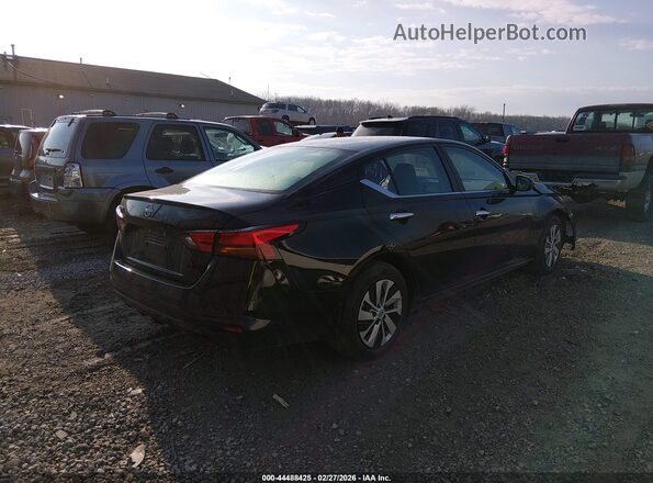 1N4BL4BV5RN309713 2024 NISSAN ALTIMA Черный Задняя правая четверть