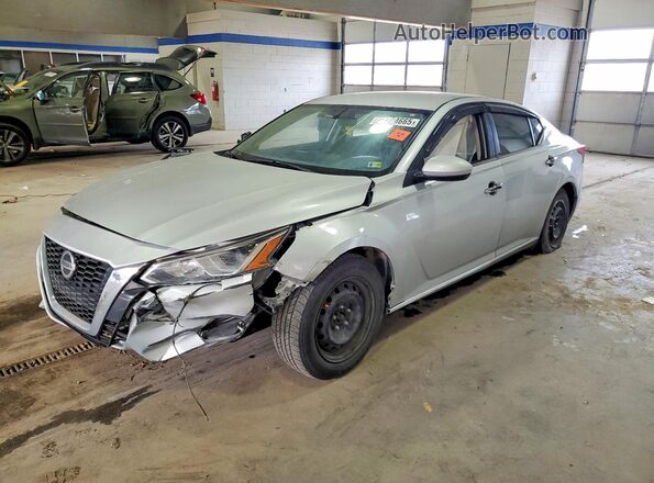 1N4BL4BV9KC167755 2019 NISSAN ALTIMA Silver წინა მარცხენა ხედი სამი მეოთხედიდან