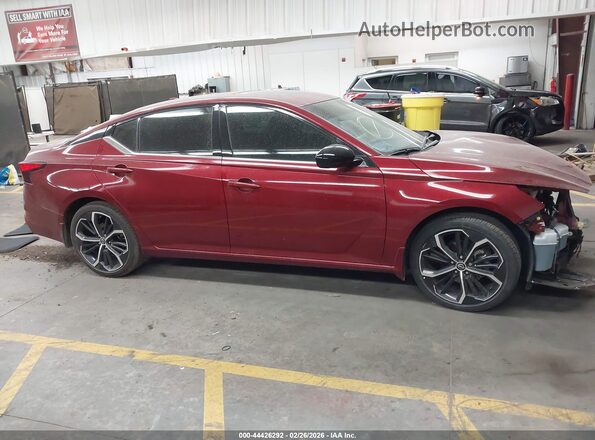 1N4BL4CV6RN421581 2024 NISSAN ALTIMA Red Vista interior de 360 grados