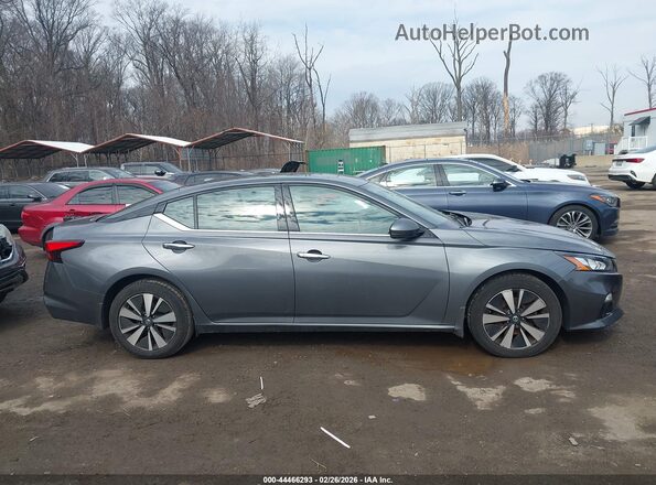 1N4BL4DW0KC135976 2019 NISSAN ALTIMA Серый Вид задней части салона