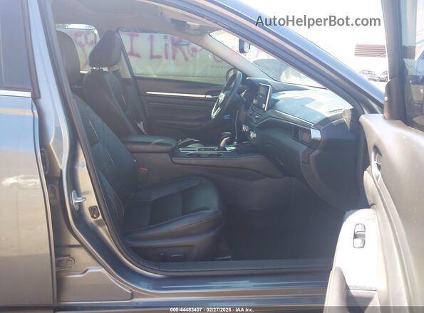 1N4BL4EVXKC174743 2019 NISSAN ALTIMA Серый Вид салона спереди