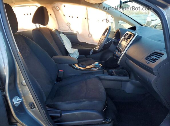 1N4BZ0CP1HC306664 2017 NISSAN LEAF Gray Вид салону спереду