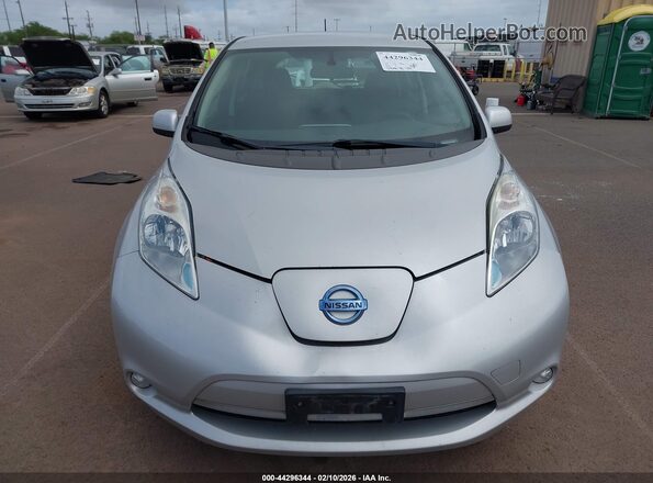 1N4BZ0CP7HC306376 2017 NISSAN LEAF Silver Vista frontal