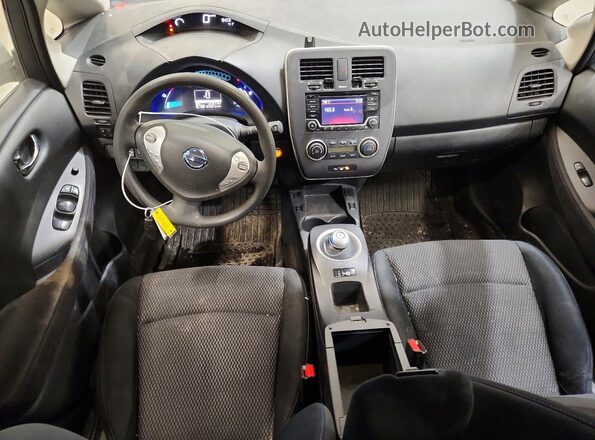 1N4BZ0CPXHC311880 2017 NISSAN LEAF White Vista del salpicadero