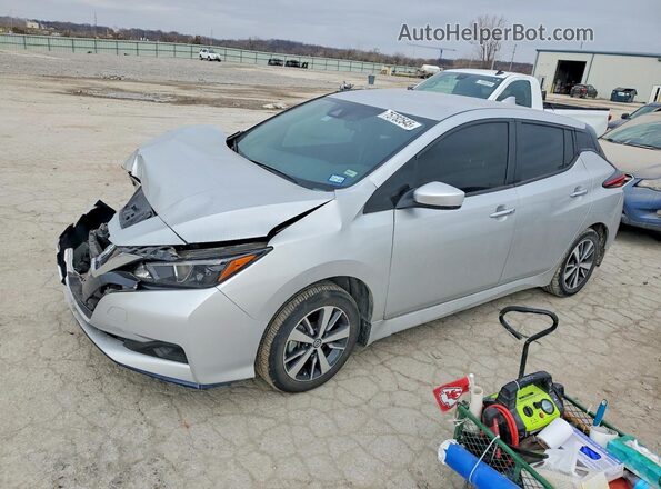 1N4BZ1BV0NC558682 2022 NISSAN LEAF Серебряный Передняя левая четверть