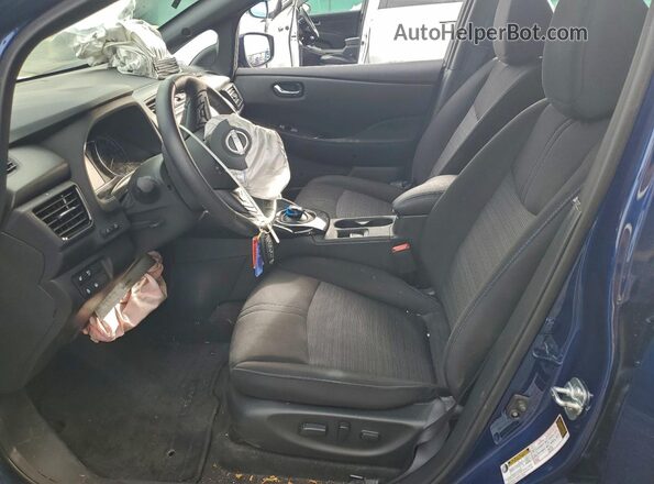 1N4CZ1CV7SC565031 2025 NISSAN LEAF Синий Вид салона спереди