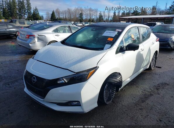 1N4CZ1CV7SC566647 2025 NISSAN LEAF Белый Передняя левая четверть