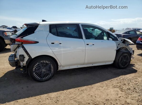 1N4CZ1CV9RC556695 2024 NISSAN LEAF Белый Задняя правая четверть