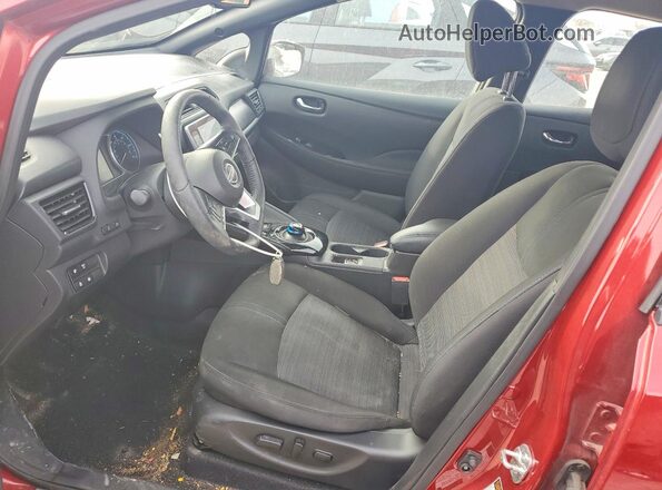 1N4CZ1CV9SC564771 2025 NISSAN LEAF Red Вид салону спереду