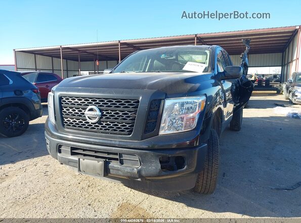 1N6BA1F3XJN519345 2018 NISSAN TITAN XD Черный Передняя левая четверть