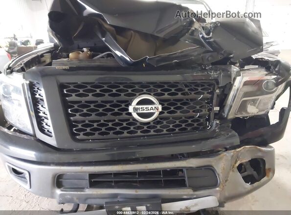 1N6BA1F41HN514893 2017 NISSAN TITAN XD Черный Вид щитка приборов