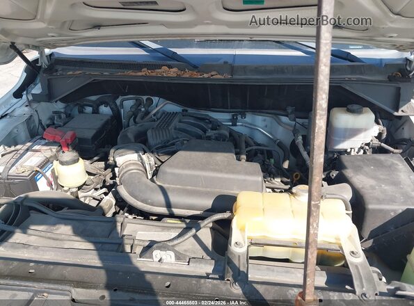 1N6BF0KY2HN807724 2017 NISSAN NV CARGO NV2500 HD White უკანა ხედი