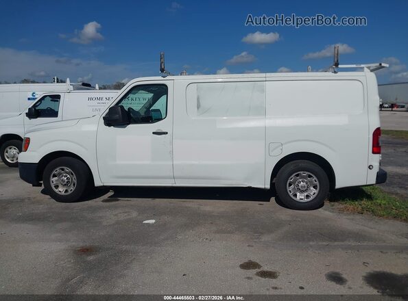 1N6BF0KY2HN807724 2017 NISSAN NV CARGO NV2500 HD White სალონის 360-გრადუსიანი ხედი