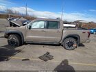 2024 Nissan Frontier Pro-4x 4x4 Желто-коричневый vin: 1N6ED1EKXRN617381