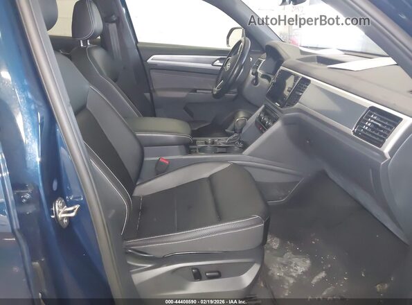 1V2BC2CA1PC202191 2023 VOLKSWAGEN ATLAS Blue Front interior view