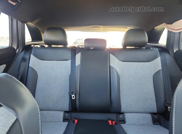 1V2DSPE85SC004791 2025 VOLKSWAGEN ID.4 Серебряный Вид задних сидений