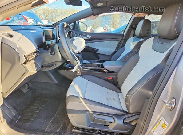 1V2DSPE85SC004791 2025 VOLKSWAGEN ID.4 Серебряный Вид салона спереди