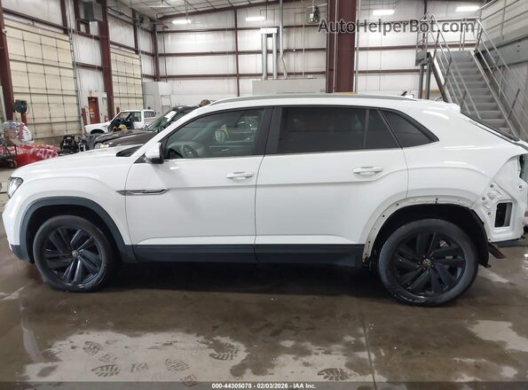1V2HE2CA0NC207237 2022 VOLKSWAGEN ATLAS White 