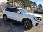2025 Volkswagen Atlas Se White vin: 1V2HR2CA0SC539341 Damage: Right Front Wheel Opening Mldg, Broken, Replacement Required