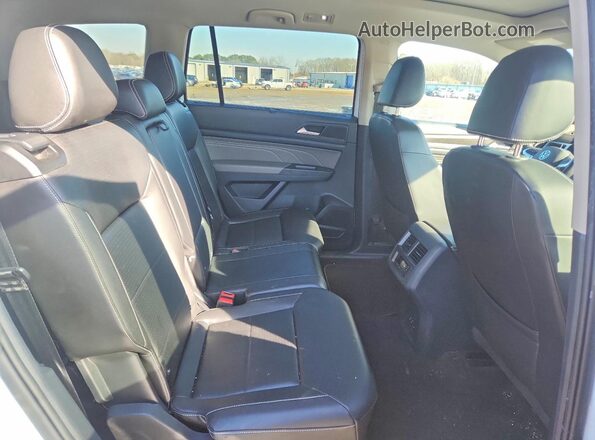 1V2JP2CA2PC553871 2023 VOLKSWAGEN ATLAS White Вид задньої частини салону