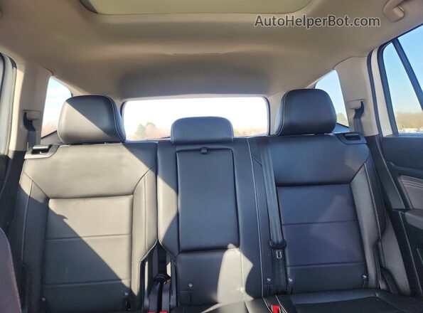 1V2JP2CA2PC553871 2023 VOLKSWAGEN ATLAS White Вид задніх сидінь