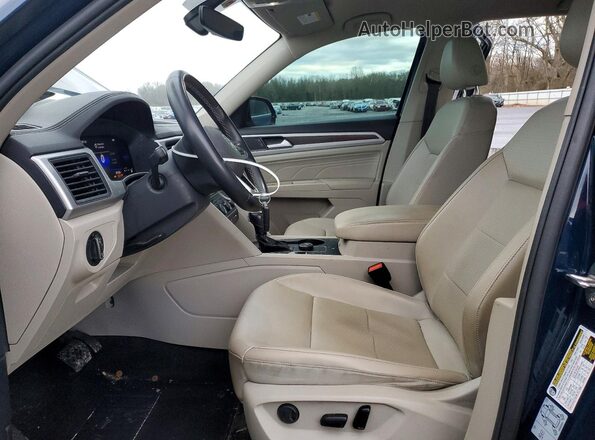 1V2LP2CA2NC505244 2022 VOLKSWAGEN ATLAS Синий Вид салона спереди