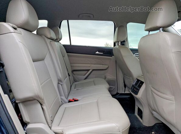 1V2LP2CA2NC505244 2022 VOLKSWAGEN ATLAS Синий Вид задней части салона