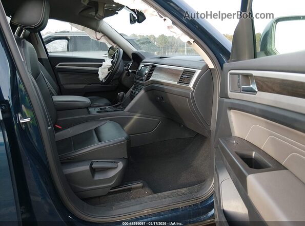 1V2LP2CA3NC552802 2022 VOLKSWAGEN ATLAS Синий Вид салона спереди