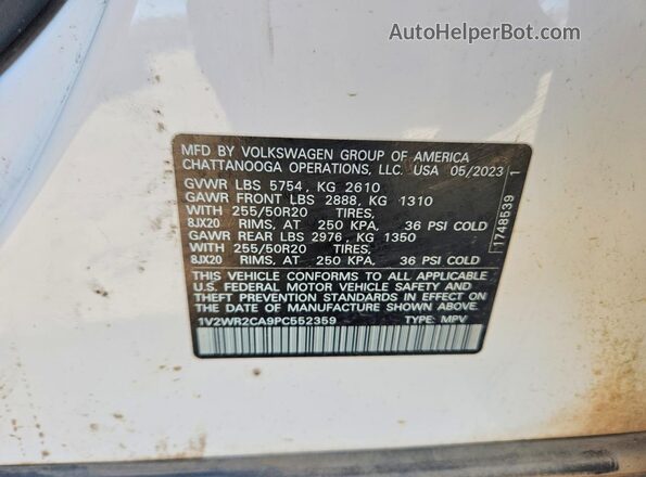 1V2WR2CA9PC552359 2023 VOLKSWAGEN ATLAS White VIN sticker view