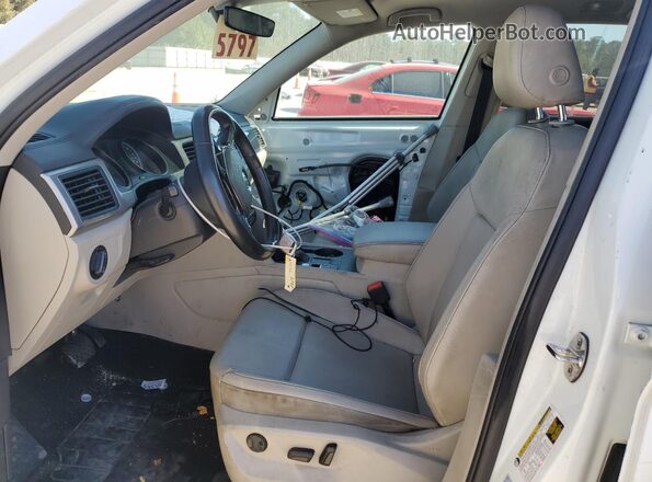 1V2WR2CAXKC618183 2019 VOLKSWAGEN ATLAS Белый Вид салона спереди