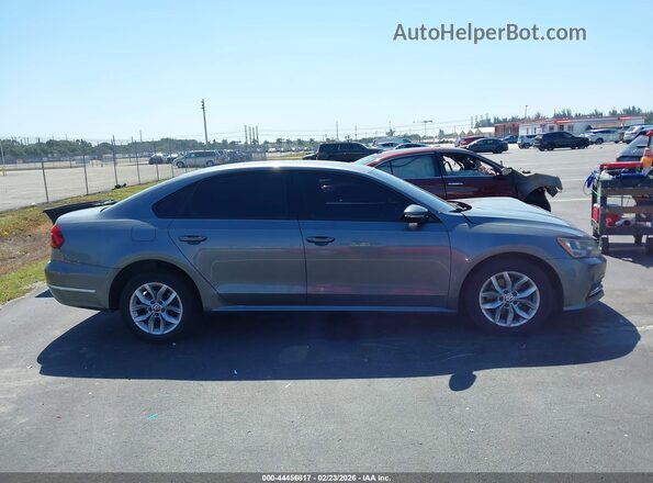 1VWAA7A32JC001344 2018 VOLKSWAGEN PASSAT Серый Вид задней части салона