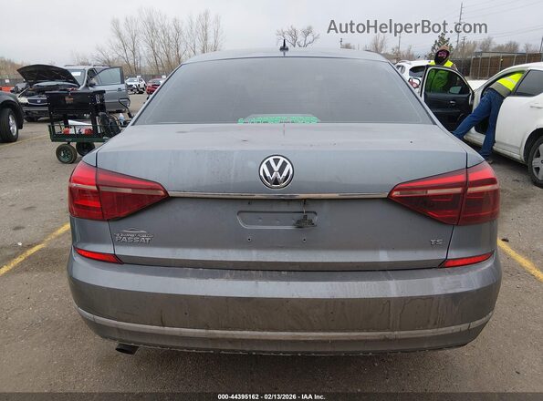 1VWAT7A38HC053307 2017 VOLKSWAGEN PASSAT Серый 